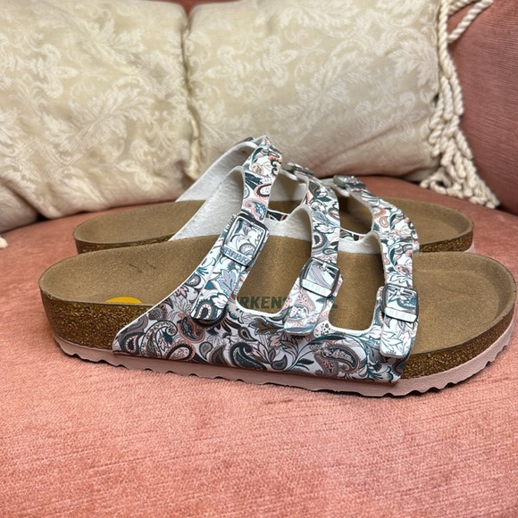 Birkenstock Florida Fresh Vegan Flower sandals, size 8 women (39euro) NWT - Picture 5 of 12